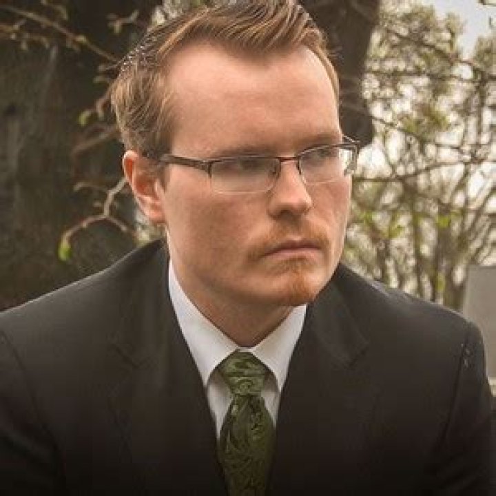 John Robert Bell Age | Wiki, Net worth, Bio, Height, Girlfriend?