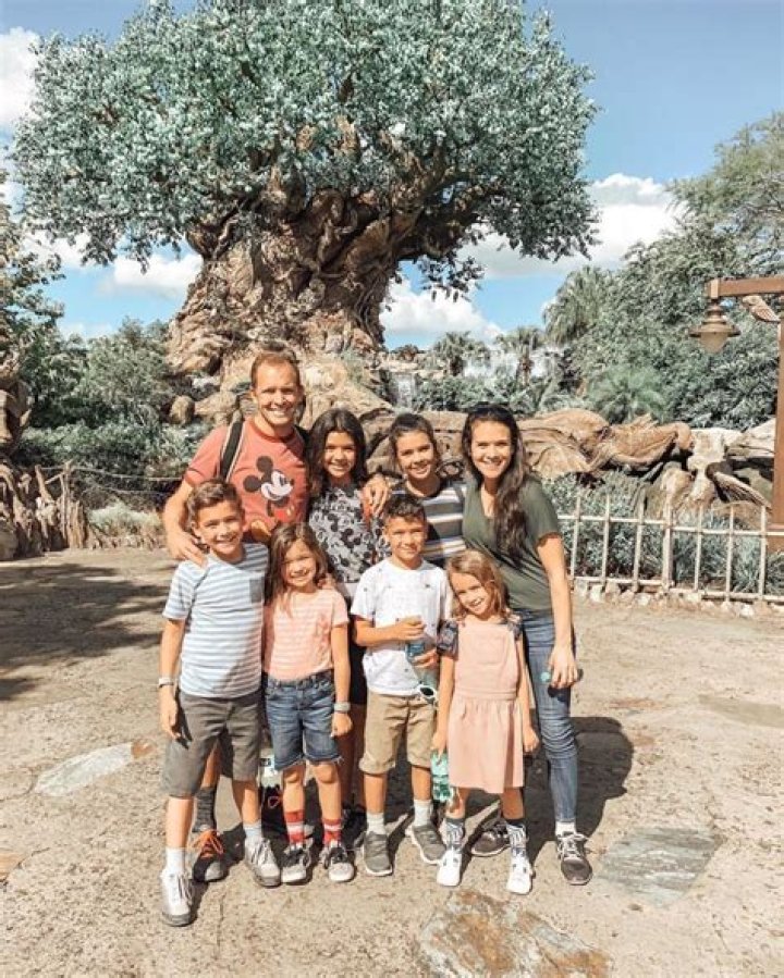 Wyatt Bennett Bio | Age, Wiki, Net worth, Height, Ethinicty, Girlfriend, Family, Parents|